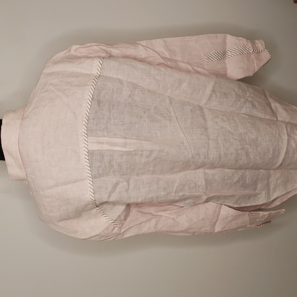 VIADANA Long Sleeve pink button up Blouse size 6-8 but can fit - Picture 7 of 7